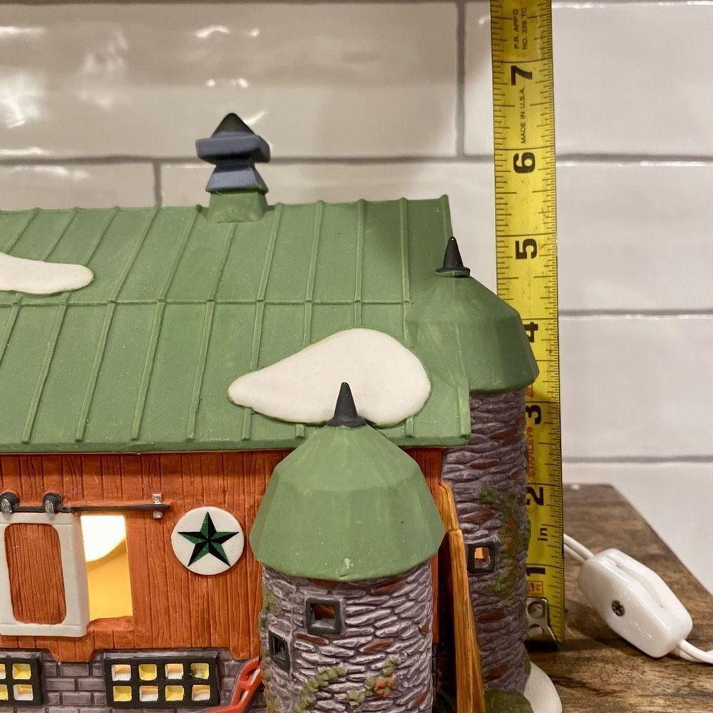Department 56 Pennsylvania Dutch Barn New England Village #5648-0 Heritage - Picture 8 of 13